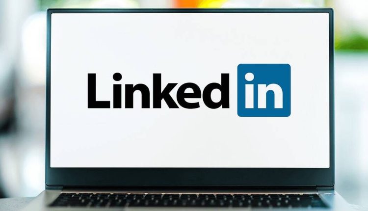 منصة LinkedIn